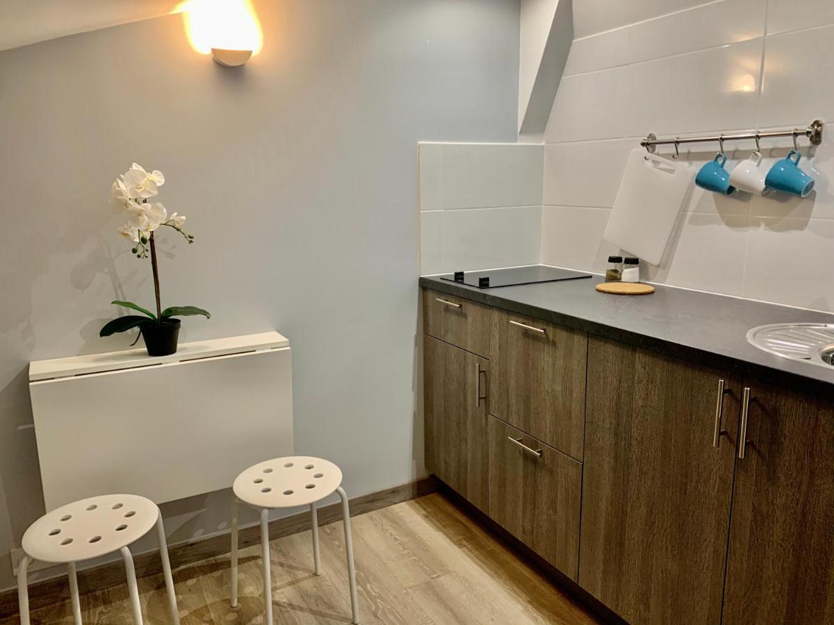 Mon Petit Nid D'amour Au Coeur Historique De Apartment Fréjus